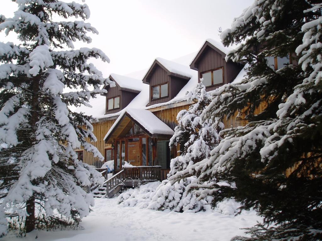 La Grange Country Inn Wakefield Dış mekan fotoğraf