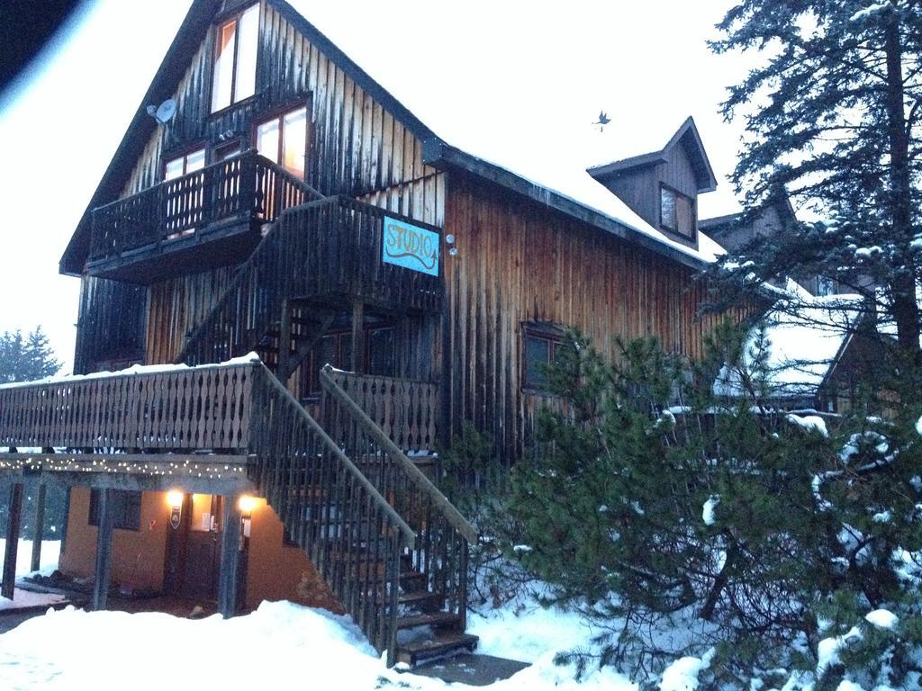 La Grange Country Inn Wakefield Dış mekan fotoğraf