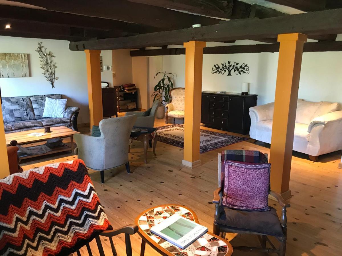 La Grange Country Inn Wakefield Dış mekan fotoğraf
